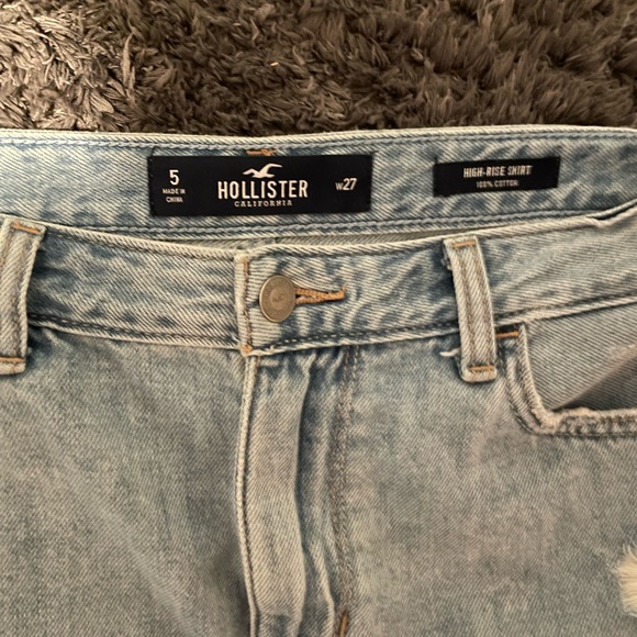 Hollister Light-wash Denim Skirt Size 5 W27 - Picture 3 of 3